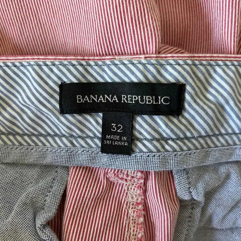 Banana Republic seasucker white and pink striped cotton shorts country club 32